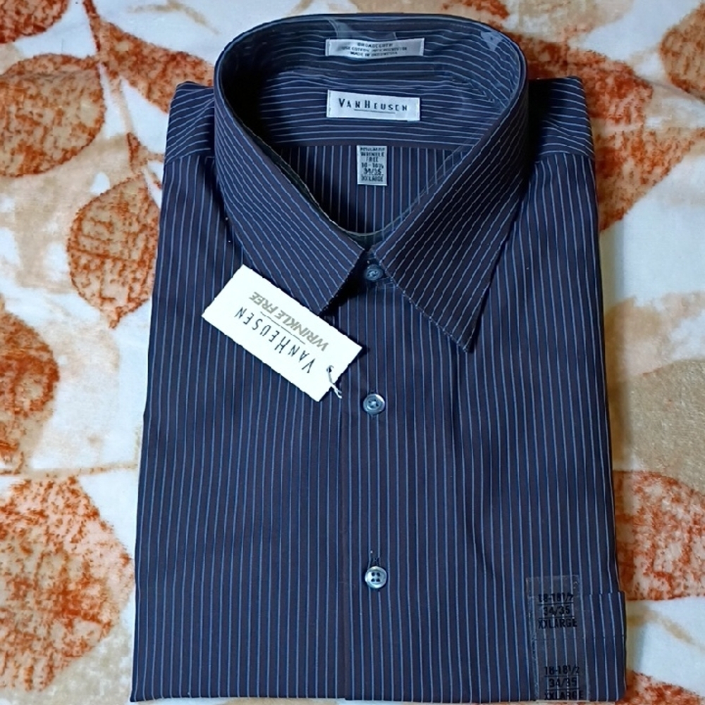 Van Heusen Men's Dark Blue‎ Pinstripe Shirt